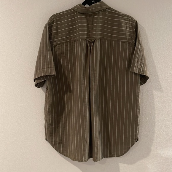 Madewell Lightspun Short-Sleeve Flap-Pocket Shirt in Stripe in kale - Picture 8 of 8